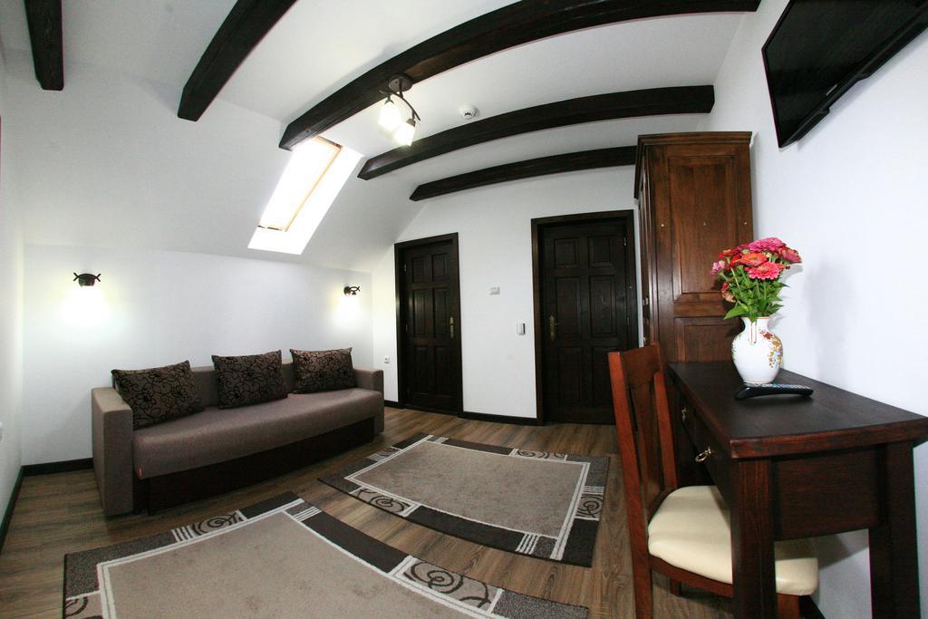 Pensiunea Casa Elvira Vama  Ruang foto